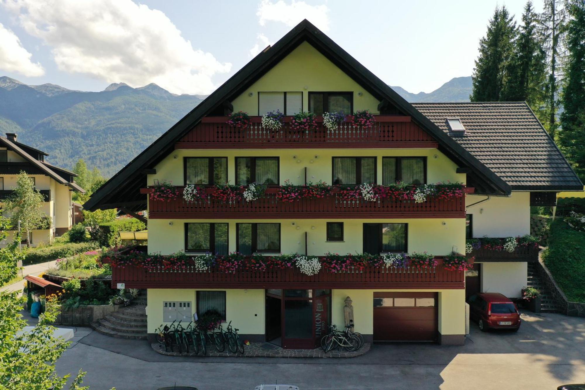 Apartments Bohinj Mavrica Экстерьер фото